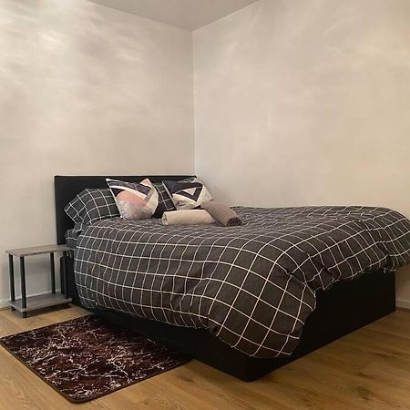 2 Bedroom Flat Camberwell Grove 伦敦 外观 照片