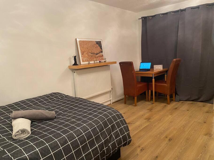 2 Bedroom Flat Camberwell Grove 伦敦 外观 照片