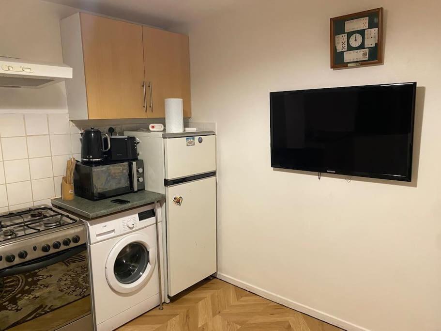 2 Bedroom Flat Camberwell Grove 伦敦 外观 照片